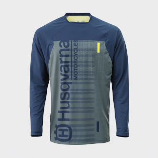 AUTHENTIC JERSEY